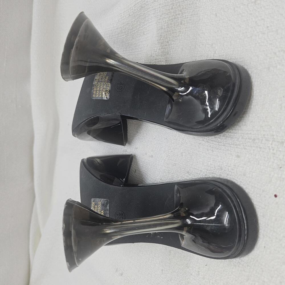 Bisou Bisou Clear Vinyl Sculptural Heel Square Toe Chic Heels Size 6.5 - Picture 9 of 9